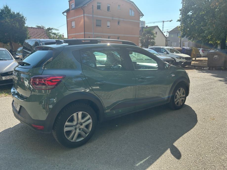 Dacia Sandero 1,0 Eco-G, fotografija 5