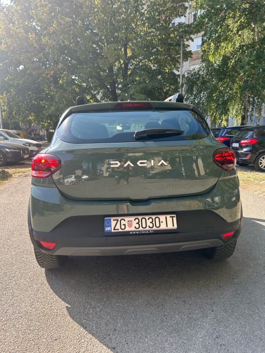 Dacia Sandero 1,0 Eco-G, fotografija 8