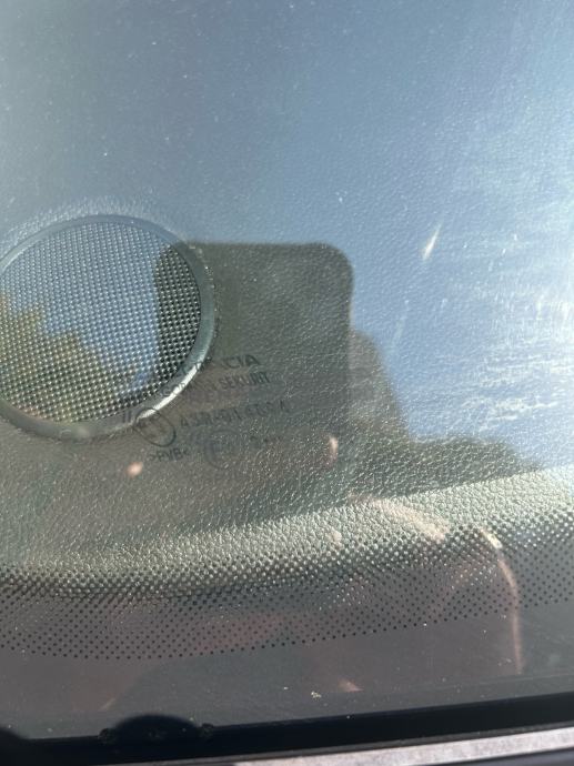 Dacia Sandero 1,0 Eco-G, fotografija 9