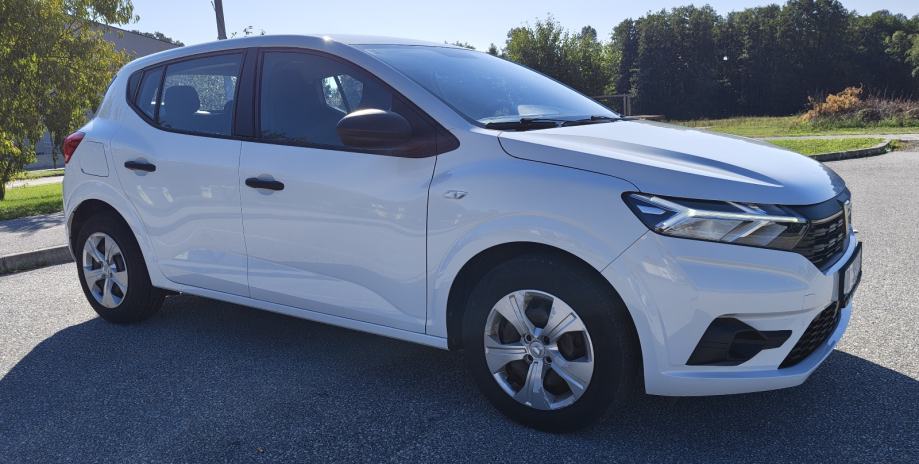 Dacia Sandero 1,0 Eco-G, fotografija 2