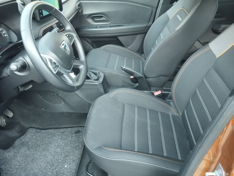 Dacia Sandero 1,0 Eco-G, fotografija 5