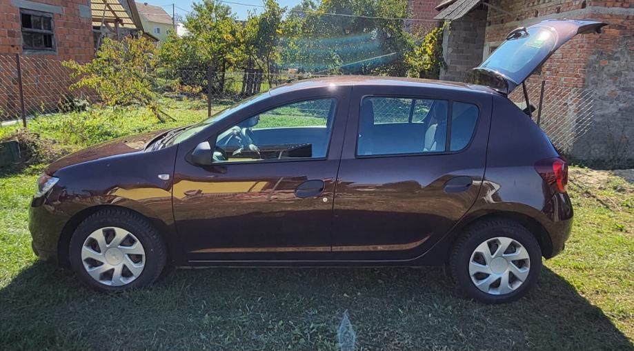 Dacia Sandero 1,0 SCe, fotografija 6