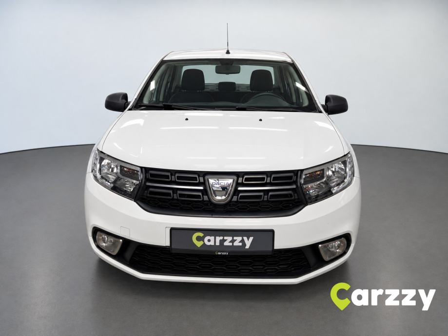 Dacia Sandero 1.0, fotografija 2