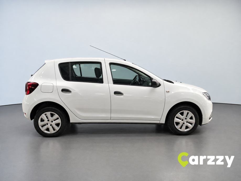 Dacia Sandero 1.0, fotografija 4