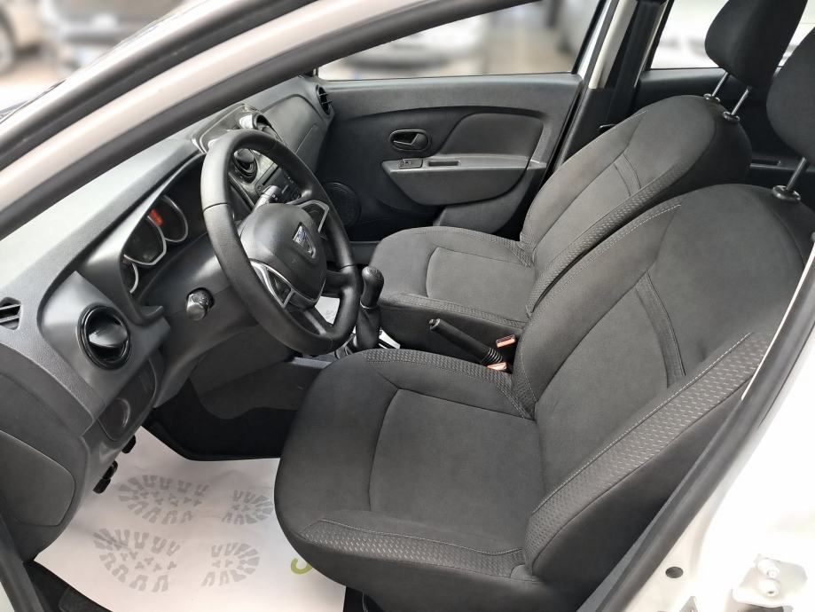 Dacia Sandero 1.0, fotografija 13