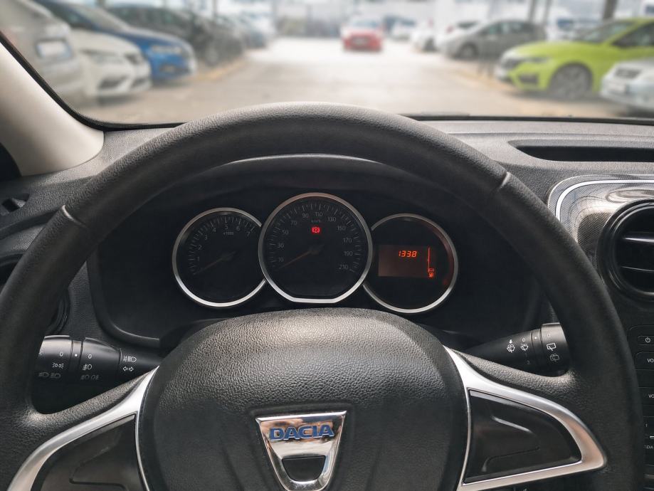 Dacia Sandero 1.0, fotografija 16