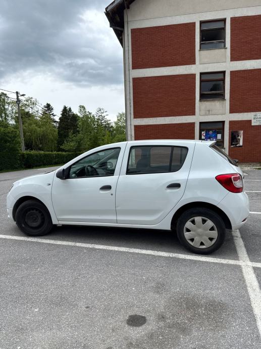 Dacia Sandero 1,2 16V LPG, pogled izvana - slika 5