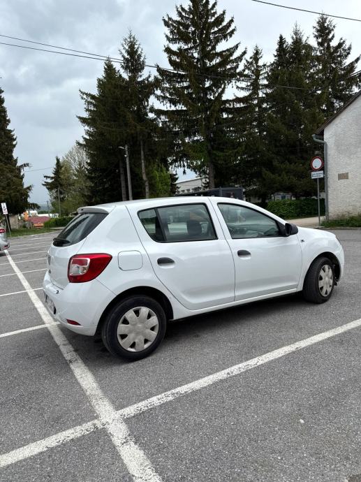 Dacia Sandero 1,2 16V LPG, pogled izvana - slika 2