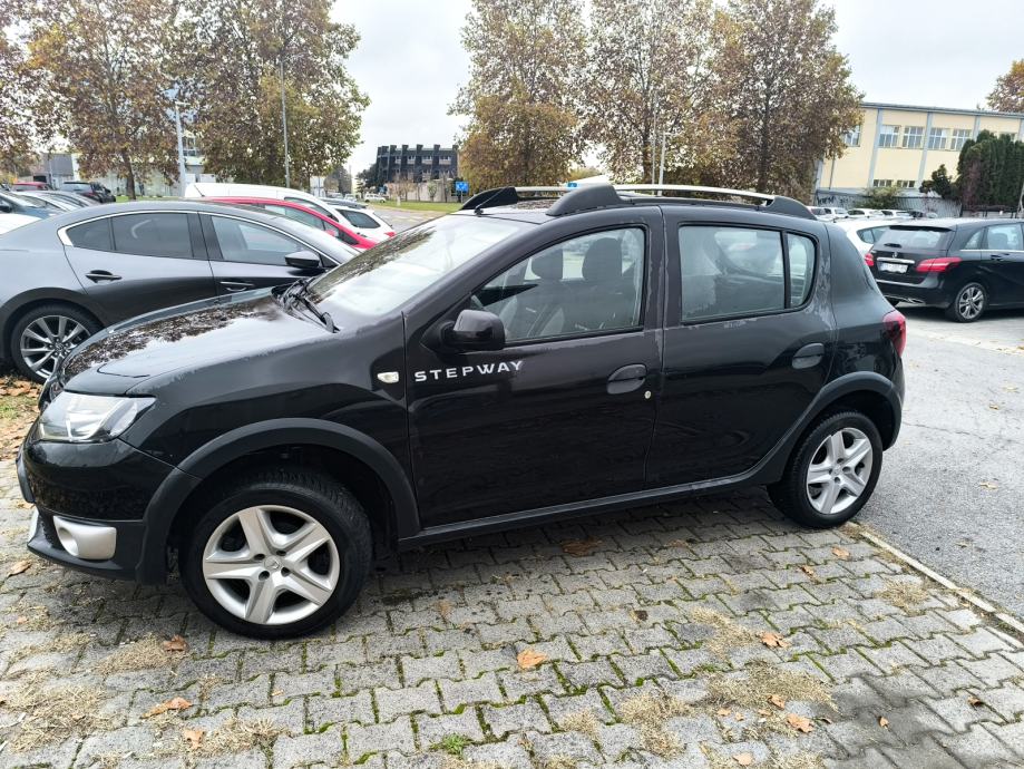 Dacia Sandero 1,5 dCi 90 Prestige, fotografija 6
