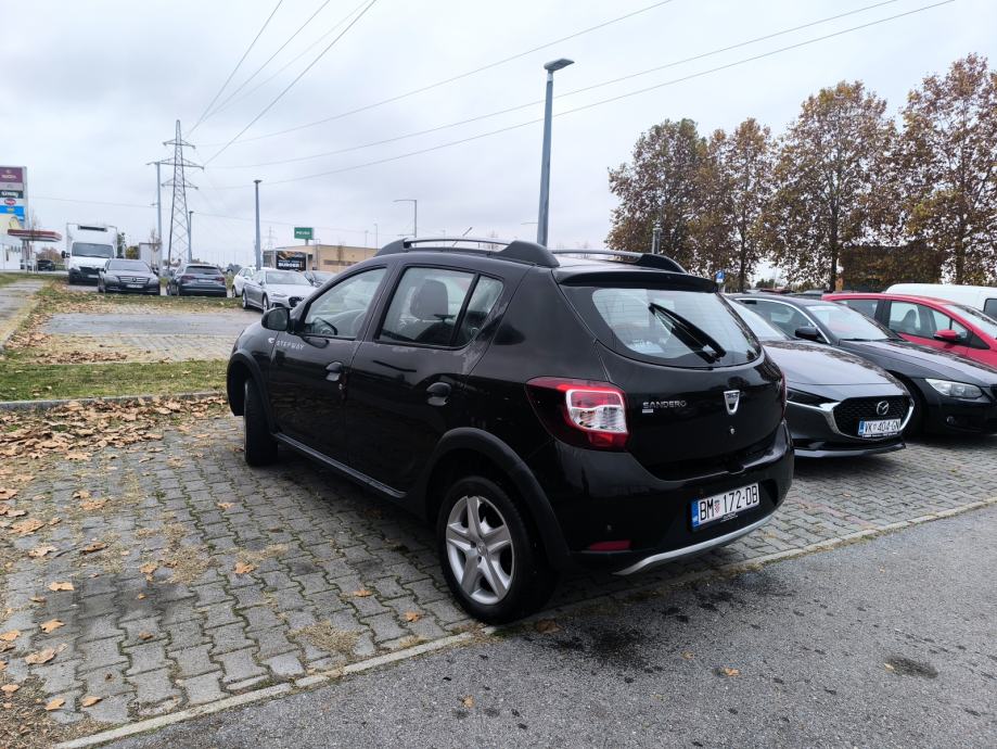 Dacia Sandero 1,5 dCi 90 Prestige, fotografija 8