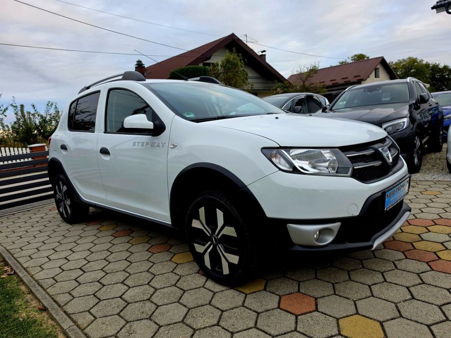 Dacia Sandero 1,5 DCI ,STEPWAY,,2.GOD.JAMSTVA,,94869KM, fotografija 4