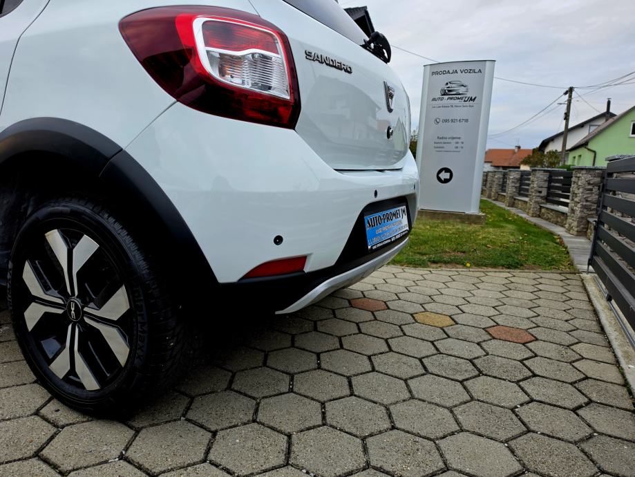 Dacia Sandero 1,5 DCI ,STEPWAY,,2.GOD.JAMSTVA,,94869KM, fotografija 8