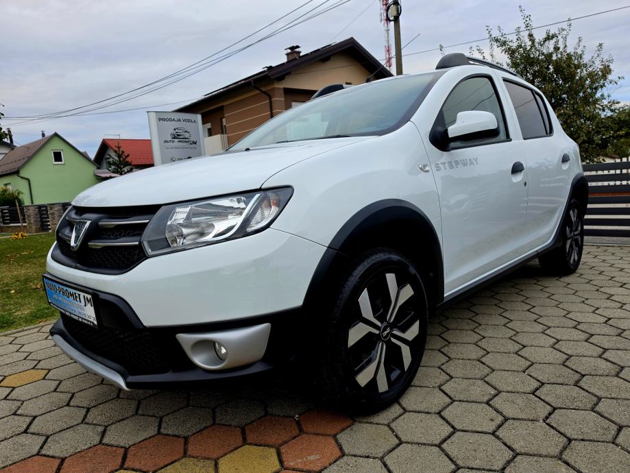 Dacia Sandero 1,5 DCI ,STEPWAY,,2.GOD.JAMSTVA,,94869KM, fotografija 2