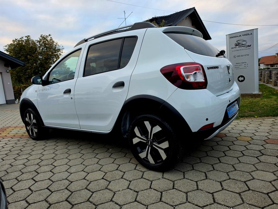 Dacia Sandero 1,5 DCI ,STEPWAY,,2.GOD.JAMSTVA,,94869KM, fotografija 6