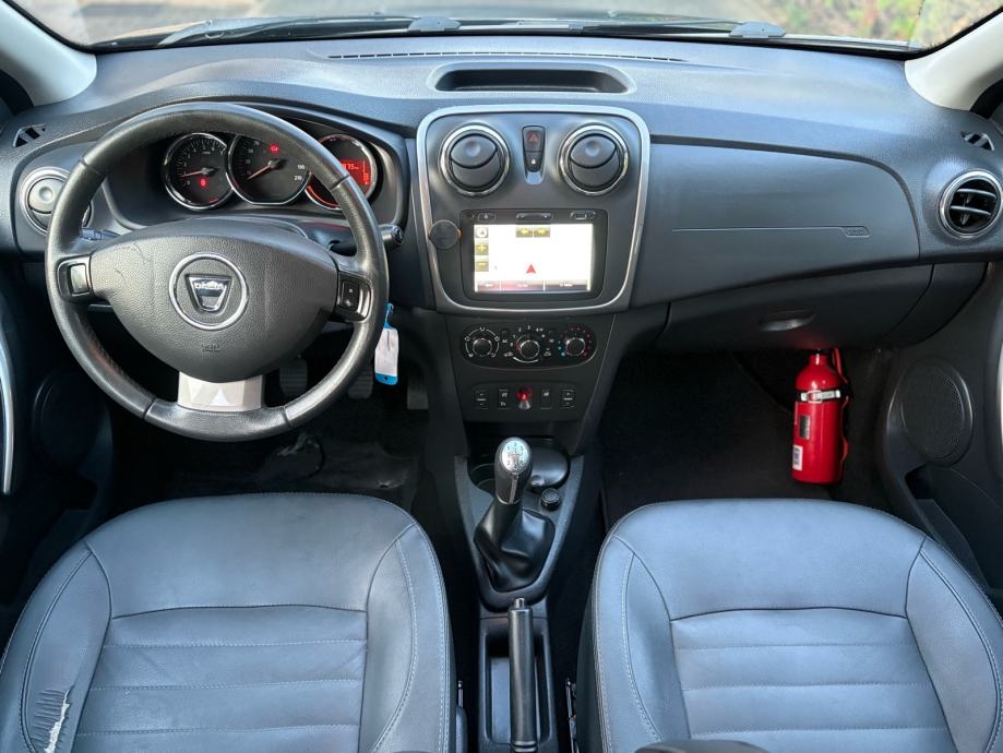 Dacia Sandero 1,5 dCi 90, fotografija 11