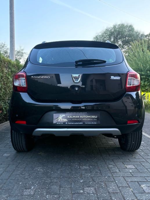 Dacia Sandero 1,5 dCi 90, fotografija 10