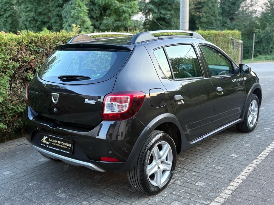 Dacia Sandero 1,5 dCi 90, fotografija 4