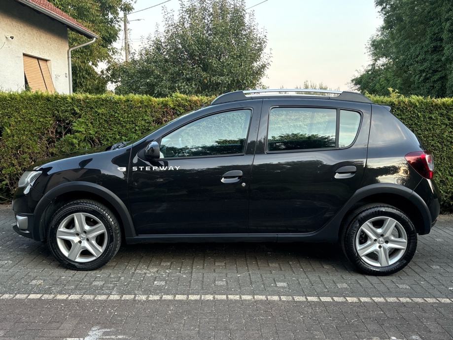 Dacia Sandero 1,5 dCi 90, fotografija 8