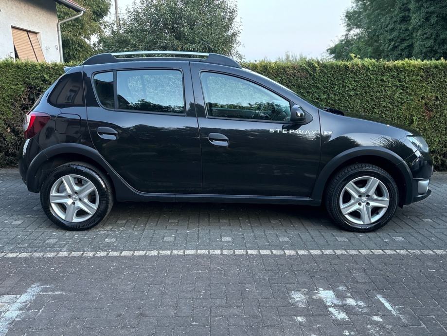Dacia Sandero 1,5 dCi 90, fotografija 7