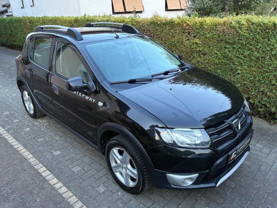 Dacia Sandero 1,5 dCi 90, fotografija 3