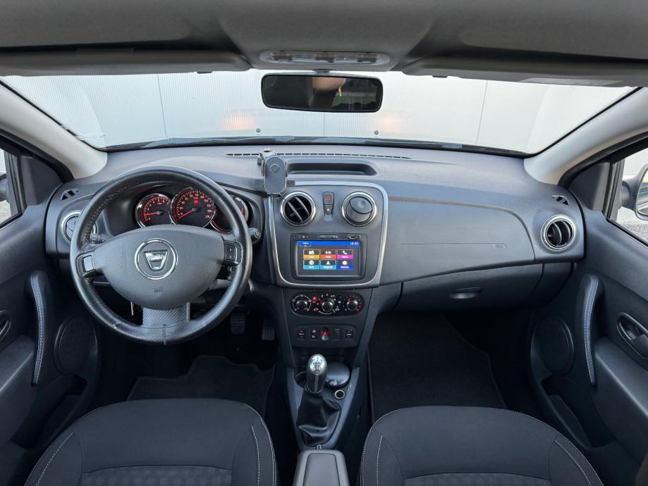 DACIA SANDERO 1,5 dCi ☆DIZEL☆KLIMA☆NAVIGACIJA☆EURO6☆ALU.FELGE☆, fotografija 10