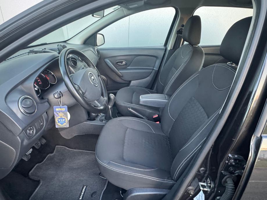 DACIA SANDERO 1,5 dCi ☆DIZEL☆KLIMA☆NAVIGACIJA☆EURO6☆ALU.FELGE☆, fotografija 14