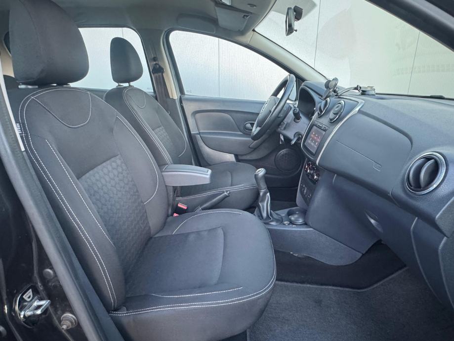 DACIA SANDERO 1,5 dCi ☆DIZEL☆KLIMA☆NAVIGACIJA☆EURO6☆ALU.FELGE☆, fotografija 15
