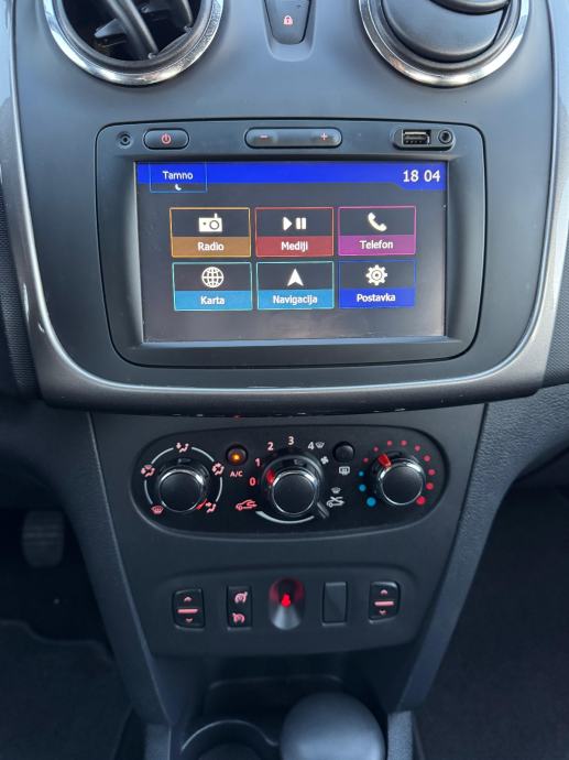 DACIA SANDERO 1,5 dCi ☆DIZEL☆KLIMA☆NAVIGACIJA☆EURO6☆ALU.FELGE☆, fotografija 18
