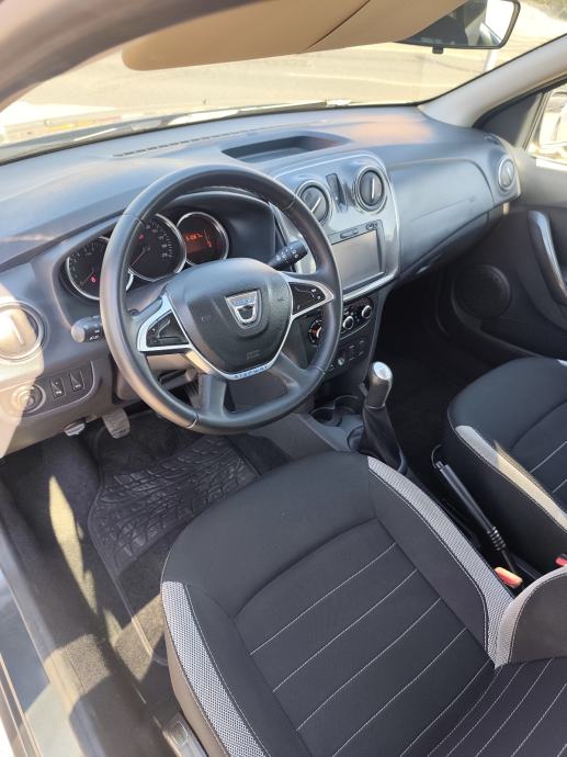 Dacia Sandero 1,5 dCi** STEPWAY **, fotografija 11