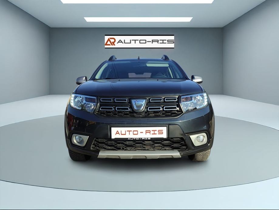 Dacia Sandero 1,5 dCi** STEPWAY **, fotografija 2