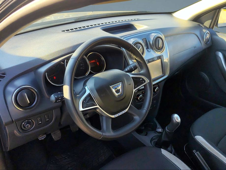 Dacia Sandero 1,5 dCi** STEPWAY **, fotografija 17