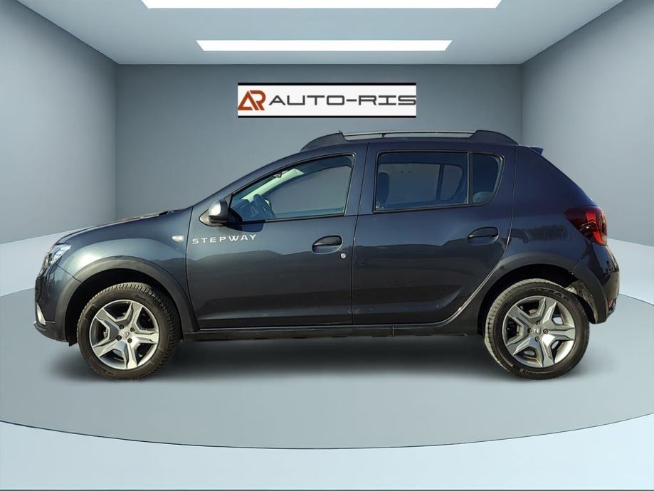 Dacia Sandero 1,5 dCi** STEPWAY **, fotografija 4