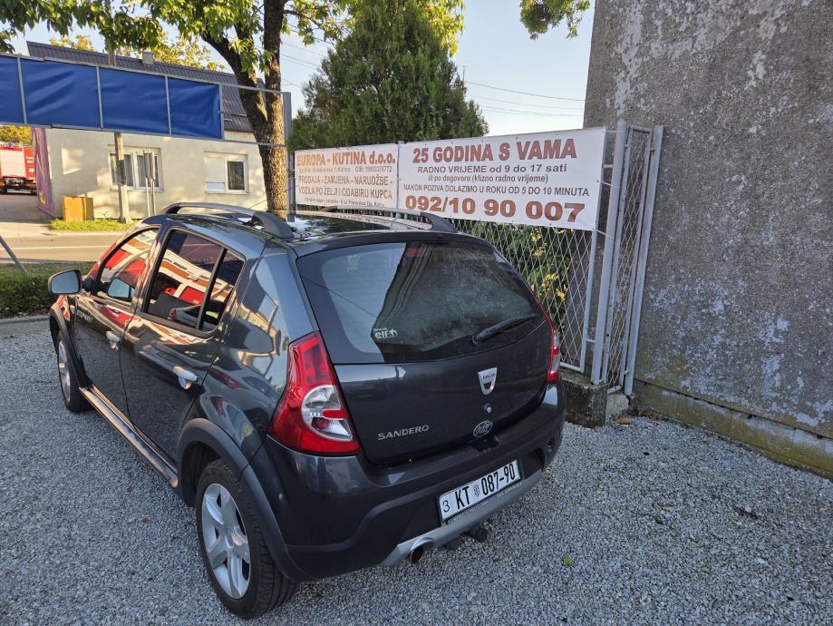 Dacia Sandero 1,6 Stepway povisen prvi vl 4 cilindra navi kuka, fotografija 11