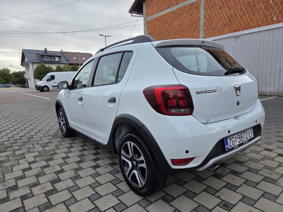 Dacia Sandero Stepway 0,9 TCe 90, Servisna, reg.09/27., fotografija 3