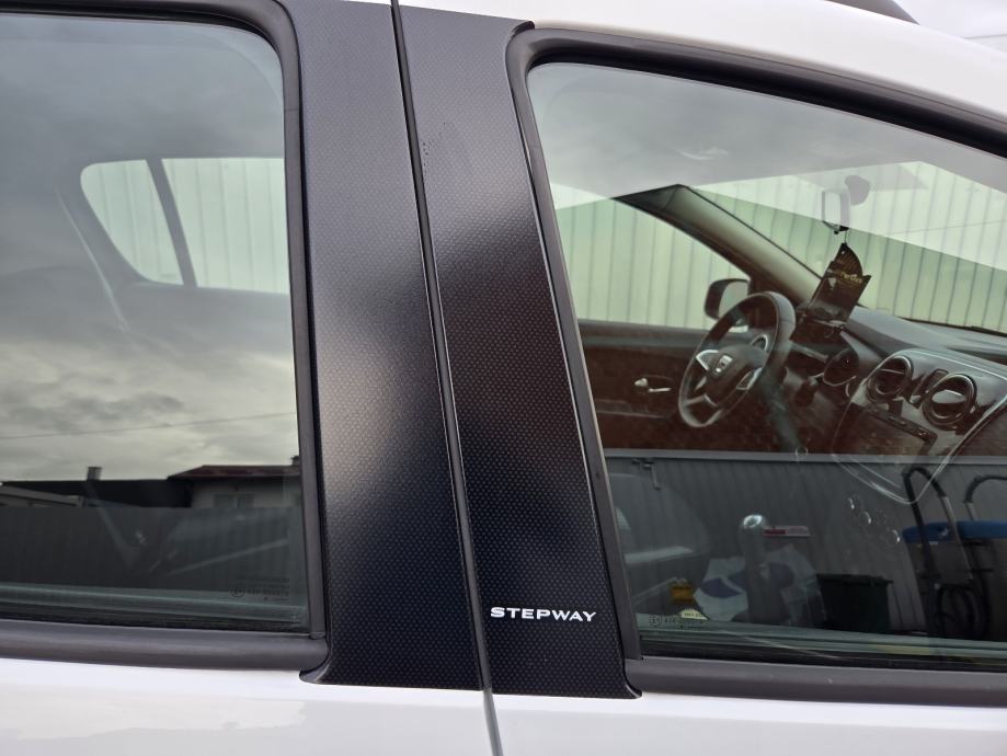 Dacia Sandero Stepway 0,9 TCe 90, Servisna, reg.09/27., fotografija 9