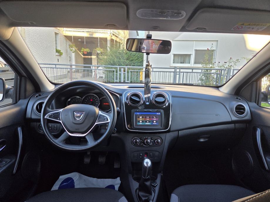 Dacia Sandero Stepway 0,9 TCe 90, Servisna, reg.09/27., fotografija 12