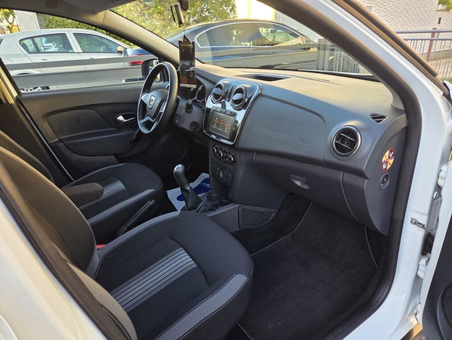 Dacia Sandero Stepway 0,9 TCe 90, Servisna, reg.09/27., fotografija 13