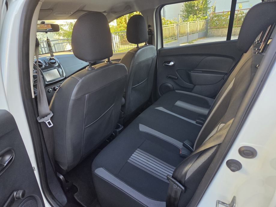 Dacia Sandero Stepway 0,9 TCe 90, Servisna, reg.09/27., fotografija 15