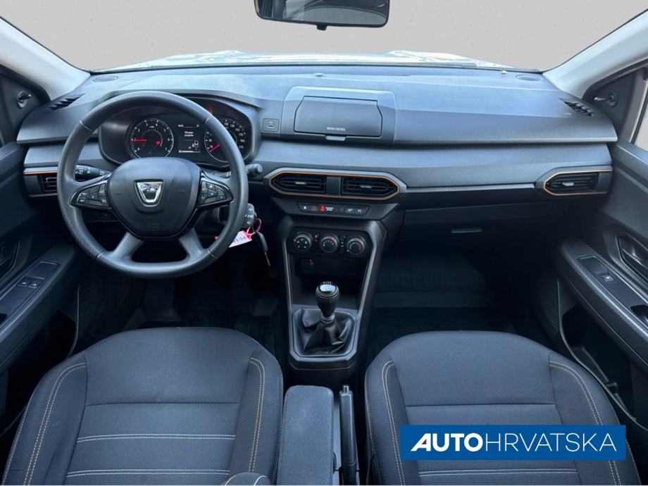 DACIA SANDERO STEPWAY 1.0 ECO-G 100 ESSENTIAL, 10.290,00 € - Akcija, fotografija 9