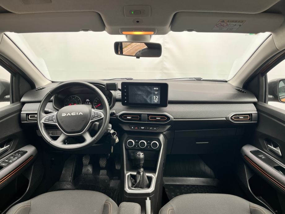 Dacia Sandero Stepway 1,0 ECO-G 100 Expression, fotografija 10