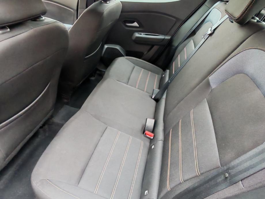 Dacia Sandero Stepway 1,0 TCe 110 Expression, fotografija 4
