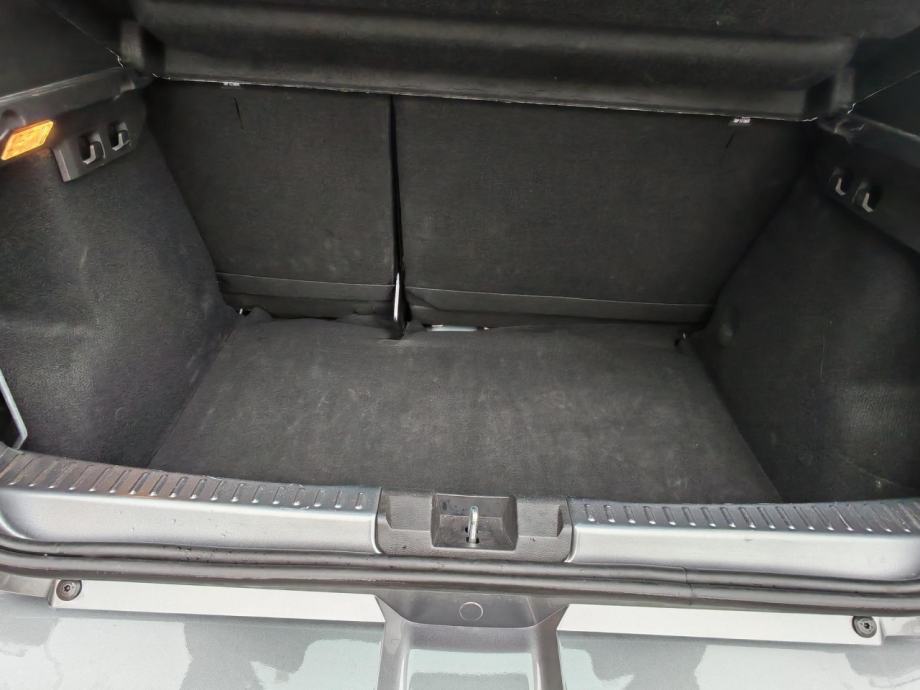 Dacia Sandero Stepway 1,0 TCe 110 Expression, fotografija 6