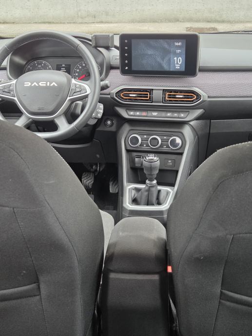 Dacia Sandero Stepway 81kw ** 8.000km **, fotografija 2