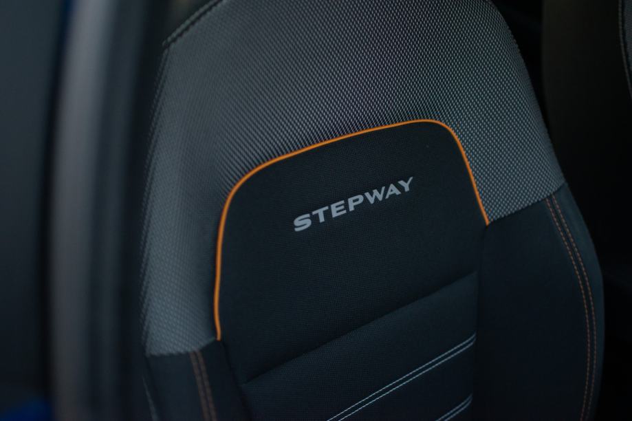 Dacia Sandero Stepway EXTREME SAMO 50000 KM KAO NOVA!!!, fotografija 13
