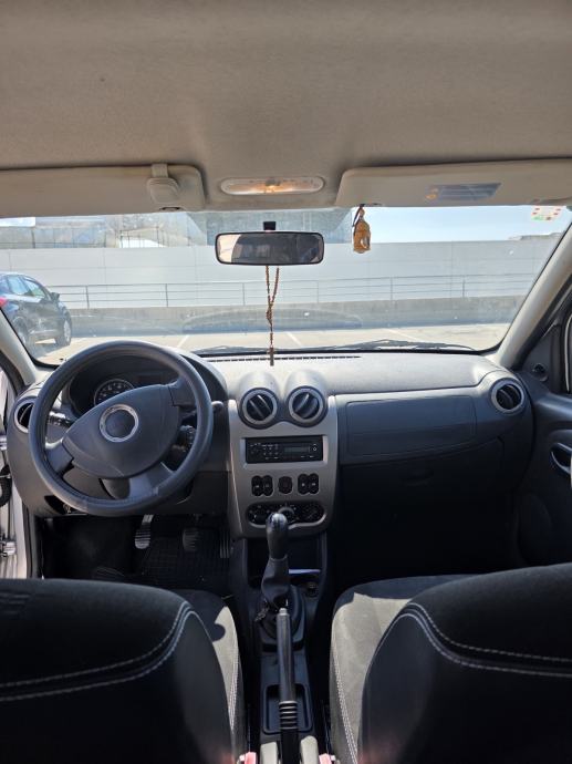 Dacia Sandero Stepway, fotografija 6