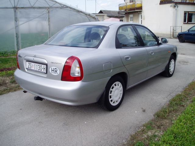 Дэу нубира 1998 года Дэу нубира 1998 года
