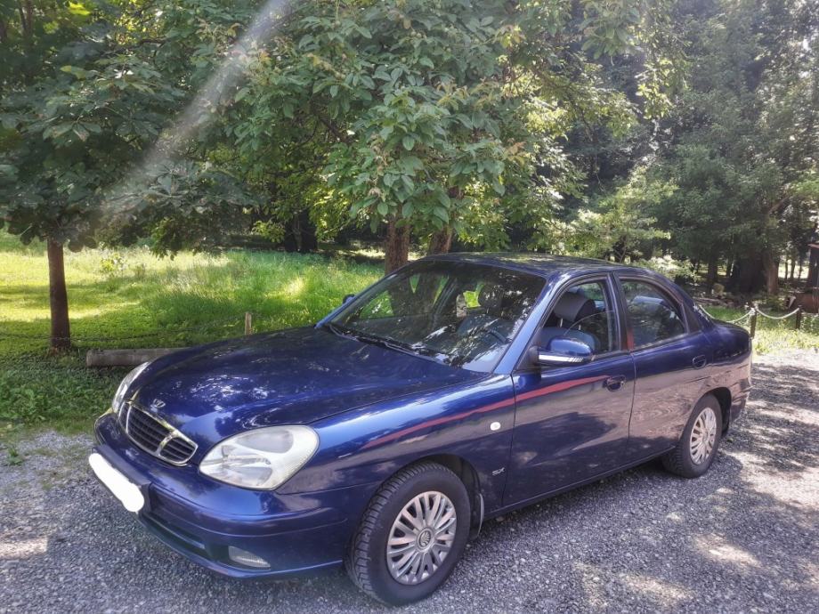 Daewoo nubira 2001