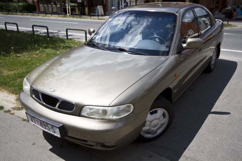 Daewoo nubira 1998