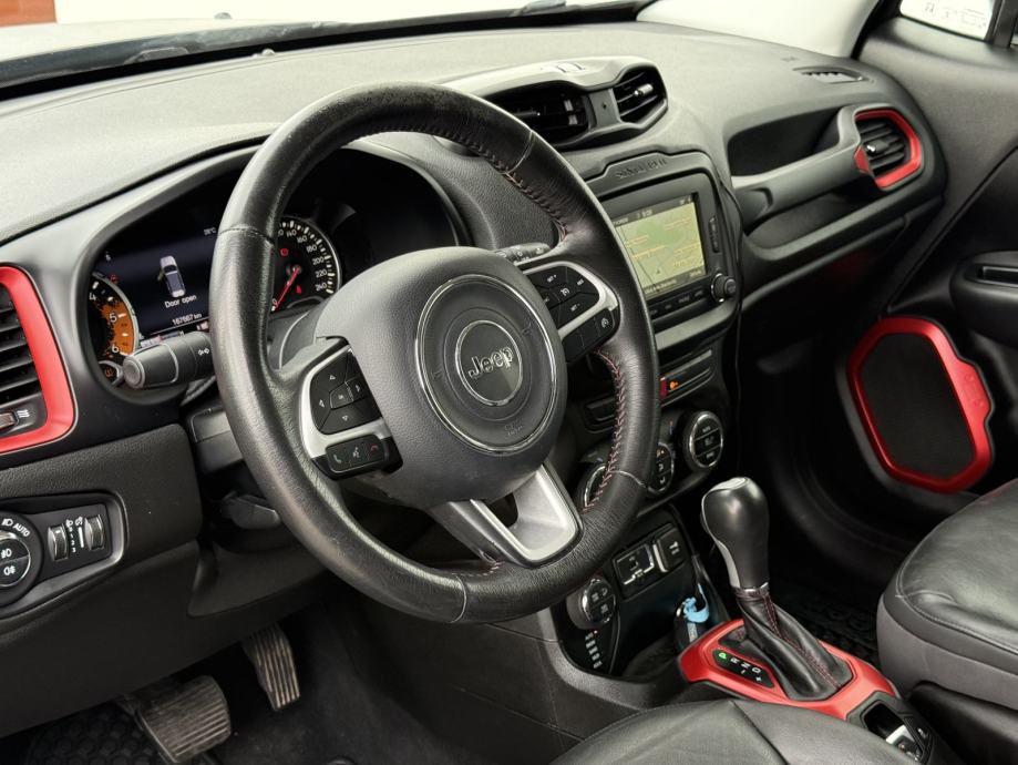 Dostupno odmah Jeep Renegade AWD 2,0*Garancija 12Mj*, fotografija 12