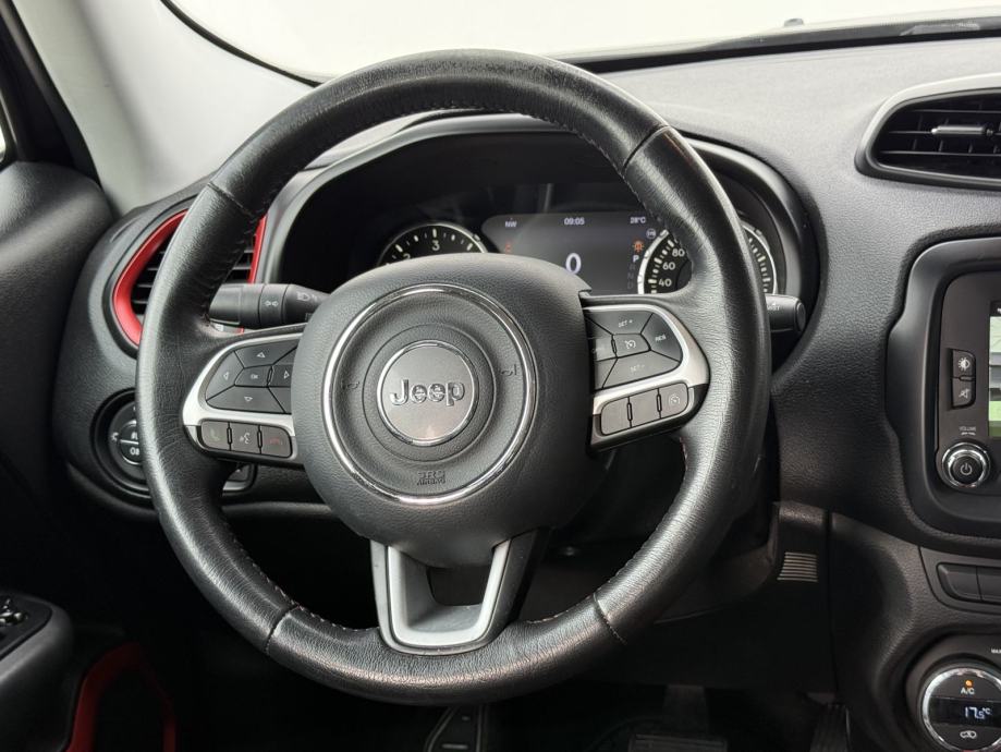 Dostupno odmah Jeep Renegade AWD 2,0*Garancija 12Mj*, fotografija 13